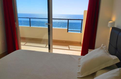BEACHFRONT -- NEW LUXURY Apartment -- 1ª Linea Playa -- Fuengirola CITY CENTER -- Private PARKING -- Panoramic Sea Views -- - Photo 12
