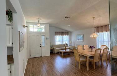 Private pool with a beautiful view overlooking the lake! Near Disney - Universal - Foto 29