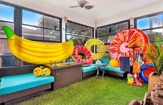 Urban Oasis W/hot Tub, Heated Pool And Private Movie Theater 2 Bedroom Home by RedAwning - Foto 71