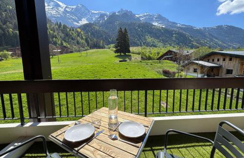 Superbe appartement rénové 110m2 - 9 pers - 4 étoiles - vue montagne - Les Contamines - Foto 2