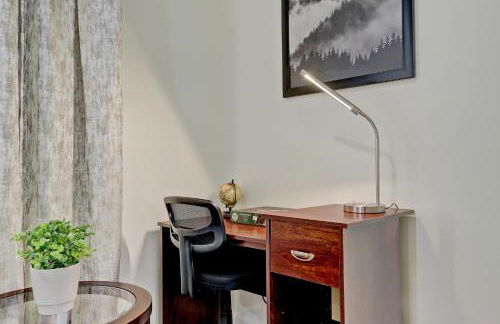 Luxury Home Minutes to Downtown Close to Everything Nice - Foto 6