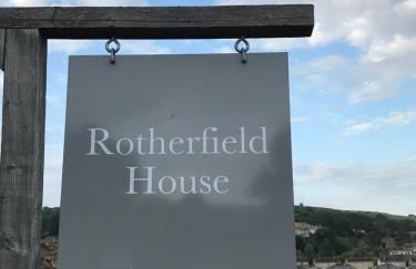 Lyme View Apartment - Photo 9