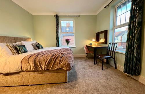 The Lily•Central Beeston•Private Apartment•SmartTV•Free Wi-Fi•Tram• - Photo 27