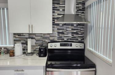 Modern 1 bedroom Vacation apartment with Pool C - Photo 8