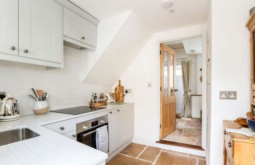 Windsor Cottage - Bolthole in the heart of CN! - Foto 11