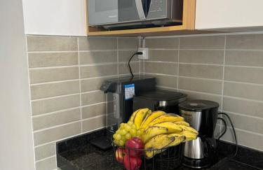 Arretado de bom ! A 250 m da praia de Boa Viagem, 3 km do aeroporto, próximo aos shoppings, com WI-FI 560 Mbps, coworking, piscina e academia - Foto 38