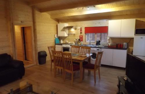 Avonvale Holiday Lodges, your home from home on the edge of THE COTSWOLDS - Photo 16