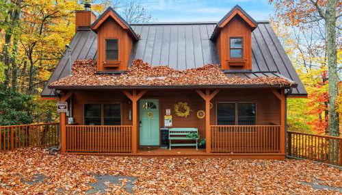 Cherokee Winds 2 Bedroom Cabin by RedAwning - Foto 3