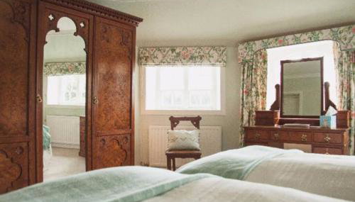 Garden Cottage, Fochabers - Foto 4, wardrobe