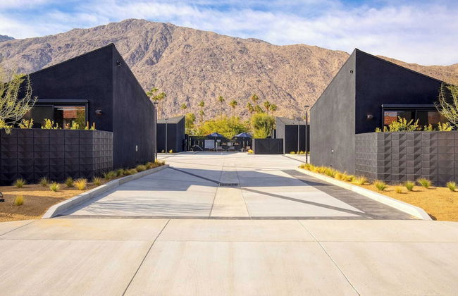 Blackhaus Suites by AvantStay – Modern Comfort in Downtown Palm Springs - Foto 51