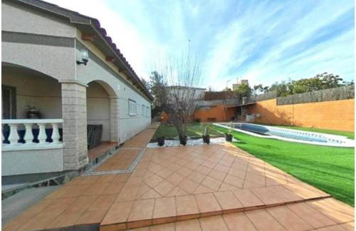 Casa con piscina ideal familias - Foto 1