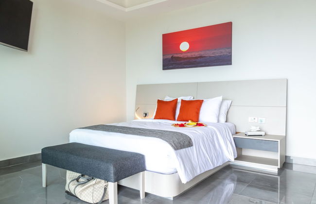 Fabulous & Exclusive Apartments With Sea View Pool BBQ Garden - Photo 7