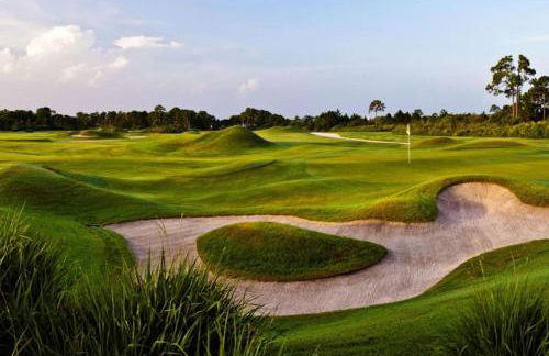 See all of Port Lucie in this resort amenities 2BD condo with resort amenities - Foto 19