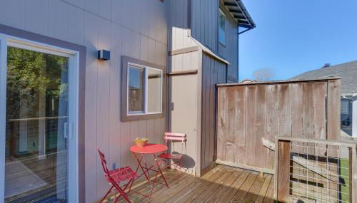 Airy Fortuna Apartment with Deck! - Foto 2