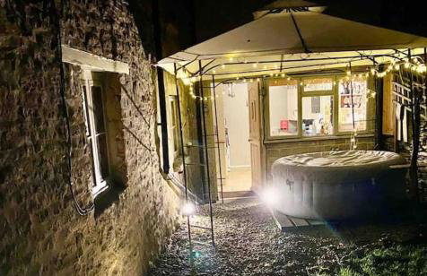 Luxury Cottage Dog friendly with Hot Tub - Foto 18