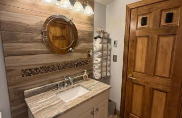 Cozy Waterfront Cottage - Sleeps 4 - Foto 12