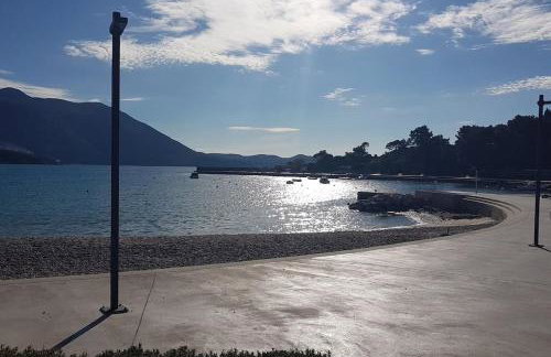 Apartman Sofia za 3 s parking blizu centra - Photo 31