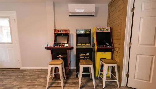 Somewhere On A Beach - 4 bedroom -Private Pool - Hot Tub - Fire Pit - Game Room - Horseshoe Pits - Walk to beach, Sound, arcade and go carts! - Foto 5