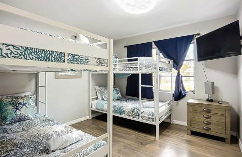 Bradenton 5BR 2BA POOL Mini Putt - Foto 18