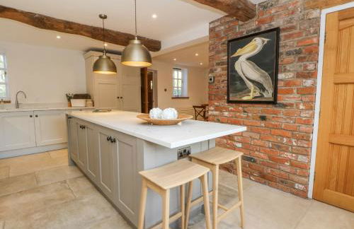 The Granary - Photo 16