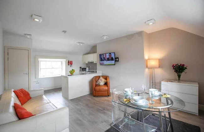 St. Stephen's Green Apartments - Photo 19