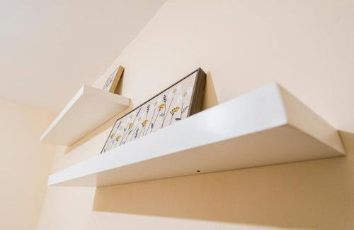 Deluxe 2-Bedroom Flat with Free parking - Foto 19