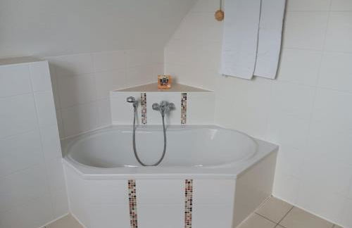 Landidylle mit Garten, Whirlpool und Klima - Foto 18