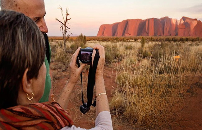Uluru Sonnenaufgang und Field of Light – Tour in kleiner Gruppe - Foto 6