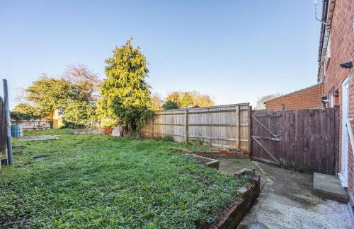 Cosy Oxford Holiday House - 20 min drive to Centre - Foto 11