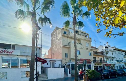 CASA EN PLENO CENTRO DE LA CALA DE MIJAS by Holidays2Rent - Foto 1