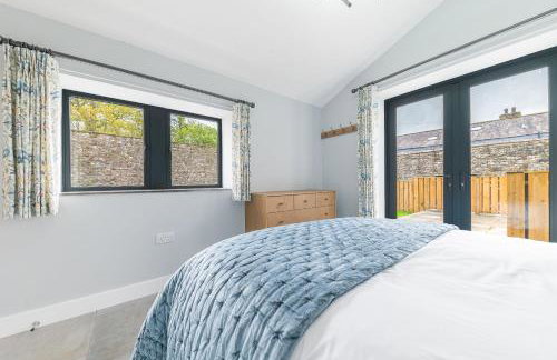 No 2 The Coach House - Photo 18