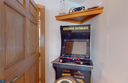 Bear Pause Retreat & The Stone House - Photo 38