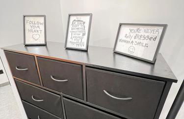 RBJ Loft Hannover-Linden - Graffiti und Parkplatz - Foto 9