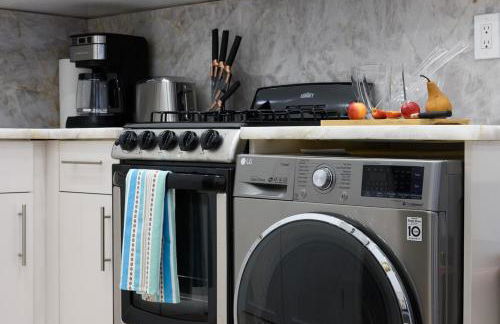 62-2B NEW Prime UES W D in unit - Foto 19