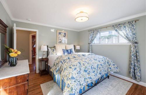 Charming Garden Cottage- steps to historic Old Town Half Moon Bay - Foto 11