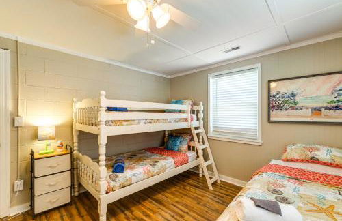 Swim, Fish and Explore! Family Hague Haven with Dock - Foto 21