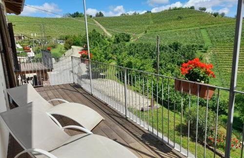 Madama Langa Country House con piscina nelle vigne - Foto 74