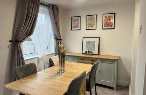 Newly renovated 2 bed apartment - Foto 7