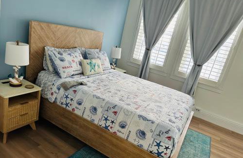 Romantic Studio in the Heart of Palm Beach - Photo 3