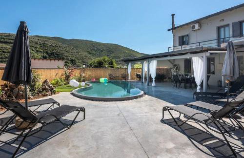 Casa Del Miele, private pool, BBQ, mountain view. - Foto 39