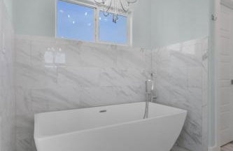 Near Beach Large Home Sleeps 22 BBQ Soaking Tub - Foto 20