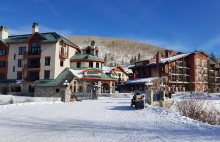 Stunning at Solitude, Steps from Chair Lift, East #103 - Foto 39