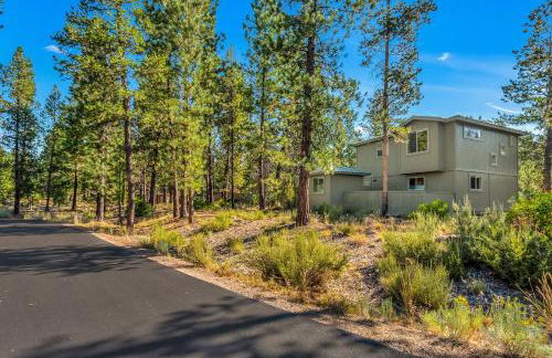 Walk to Everything! Hot tub, SHARC passes - Foto 25