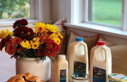 Modern Berkshires Farmhouse w Porch Fireplace Views Beaver Creek by AvantStay - Foto 17