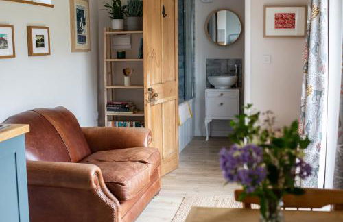 Beautiful Cabin Near Hay-on-Wye - Photo 22