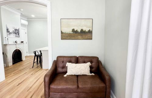 Jennifer's Spa-Like Apt King Bed Historic Broadway - Foto 10