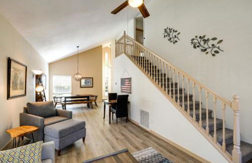 6 Mi to Downtown Flagstaff Townhome with Deck - Foto 6