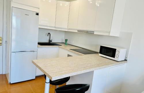 AMADORES BEACH VIEW APARTMENT - Photo 18