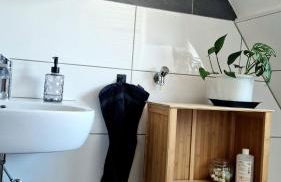 Zentrale, ruhige Ferienwohnung am Bergmannsheil KH Wlan & Self-Check-in - Foto 16