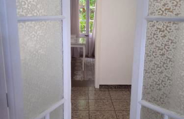 Casa Olivera- apartament al Passeig Font Vella - Foto 8